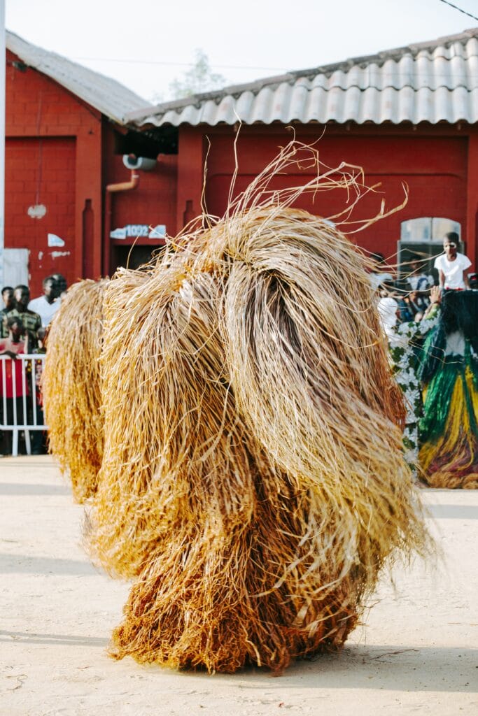 Giant straw Zangbeto, Porto-Novo