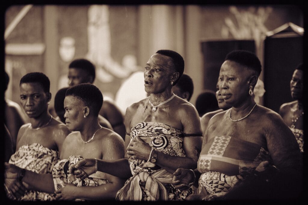 Vodunsi singers, Benin